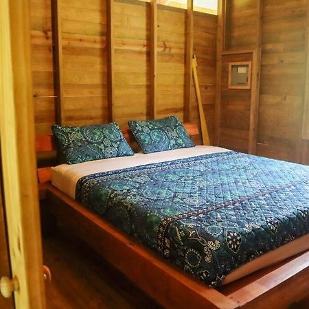 Jungle Beach 2 Bedroom Cottage Bocas del Toro Exterior photo